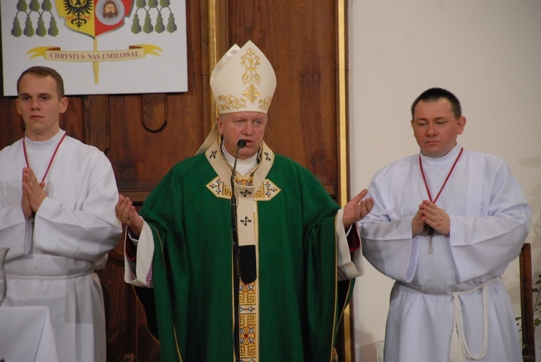 Abp Kupny: Nie ma człowieka, którego Bóg chciałby wykluczyć z grona zbawionych