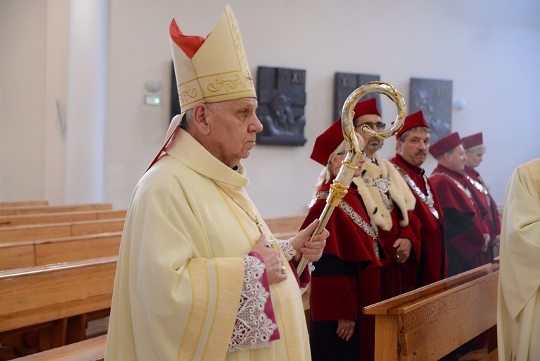 Msza św. w intencji społeczności akademickiej Opola