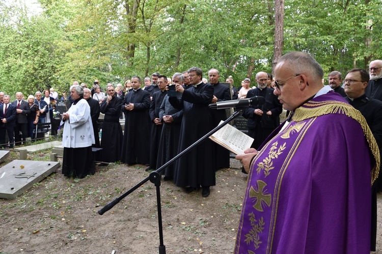 Pogrzeb o. Jana Tymińskiego, zmartwychwstańca