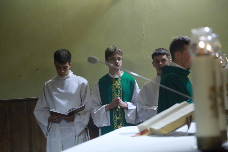 Anielskie nabożeństwo w Zagórzanach