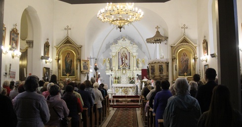 Apostołka Miłosierdzia Bożego w Tomaszowie Bolesławieckim