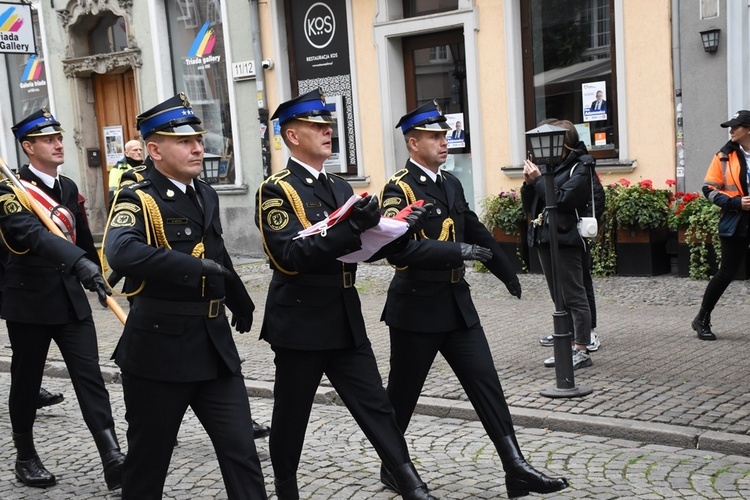 Poświęcenie sztandaru Komendy Miejskiej Państwowej Straży Pożarnej w Gdańsku