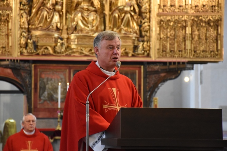 Poświęcenie sztandaru Komendy Miejskiej Państwowej Straży Pożarnej w Gdańsku