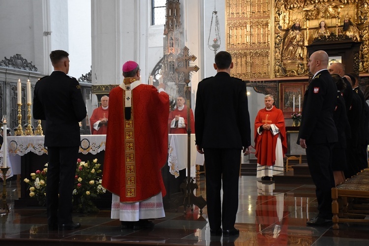 Poświęcenie sztandaru Komendy Miejskiej Państwowej Straży Pożarnej w Gdańsku