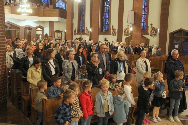 Brzesko. Wprowadzenie relikwii św. Matki Teresy z Kalkuty