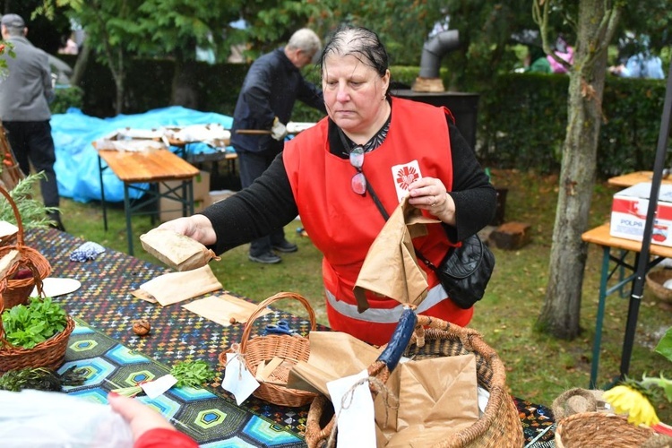 Pielgrzymka różańcowa do Rokitna