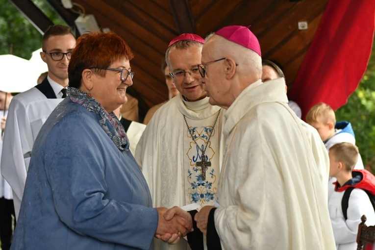 Pielgrzymka różańcowa do Rokitna