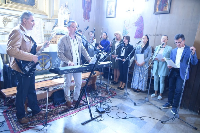 Nauczyciele, wychowawcy i katecheci w Czarnym Potoku