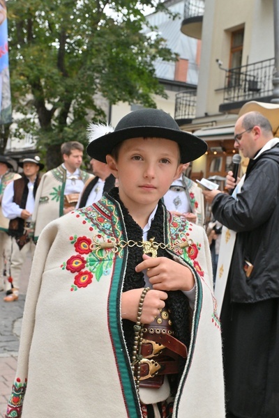 Męski Różaniec na Krupówkach 