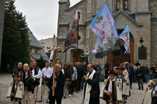 Męski Różaniec na Krupówkach 