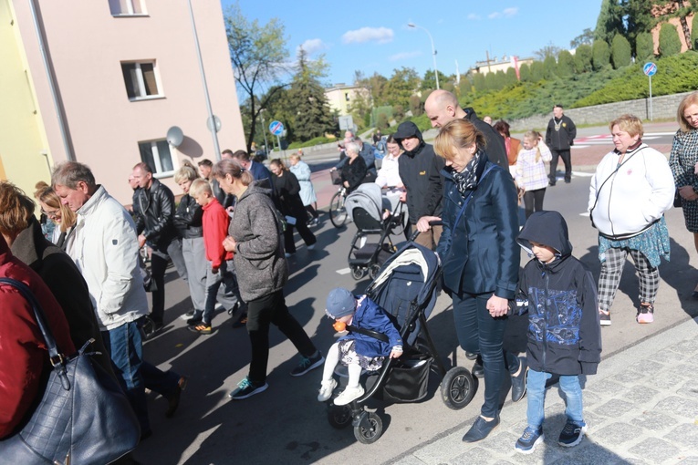 Różaniec dla życia w Mielcu