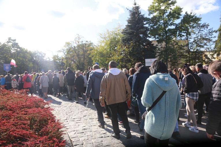 Różaniec dla życia w Mielcu