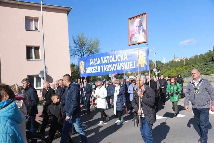 Różaniec dla życia w Mielcu