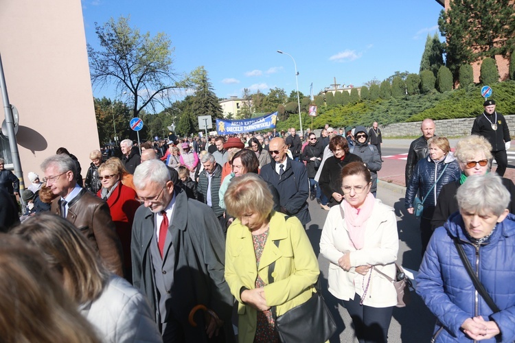 Różaniec dla życia w Mielcu