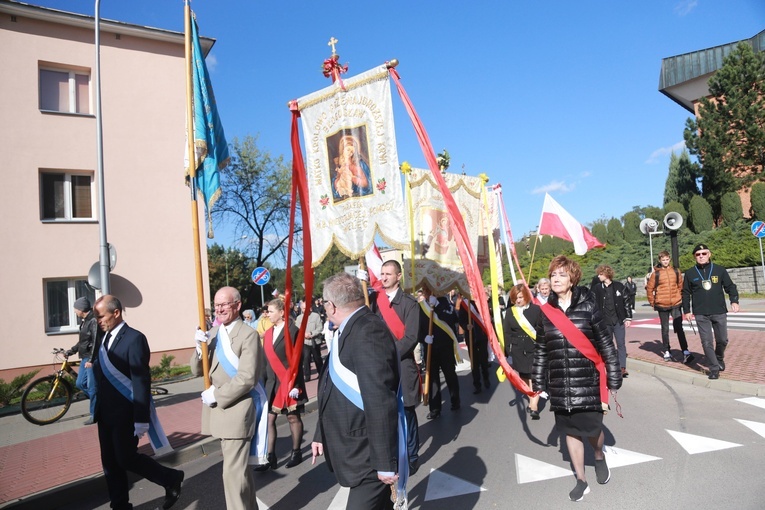 Różaniec dla życia w Mielcu