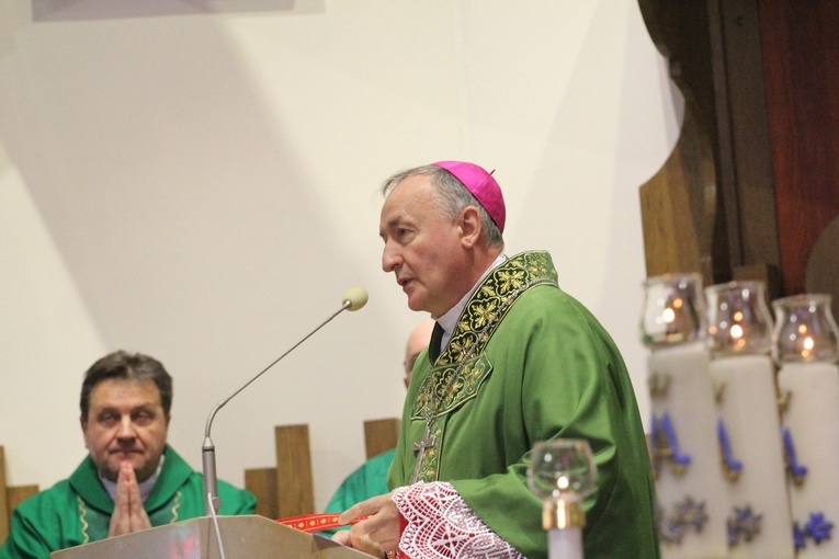 Różaniec dla życia w Mielcu