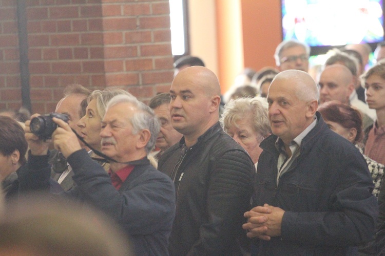 Różaniec dla życia w Mielcu