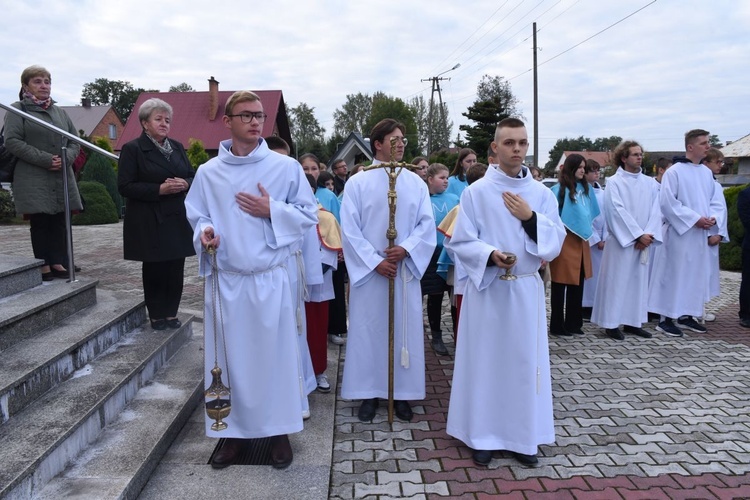 Borki, nawiedzenie figury św. Michała Archanioła.