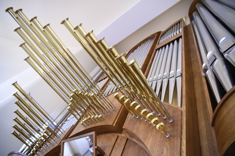 Nowe organy w Słopnicach Dolnych