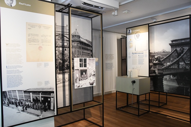 Dyplomaci ratujący Żydów