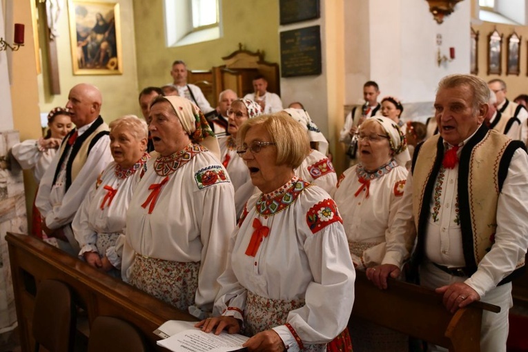 Zespół Górali Czadeckich "Jodełki" z Żagania ma już 20 lat