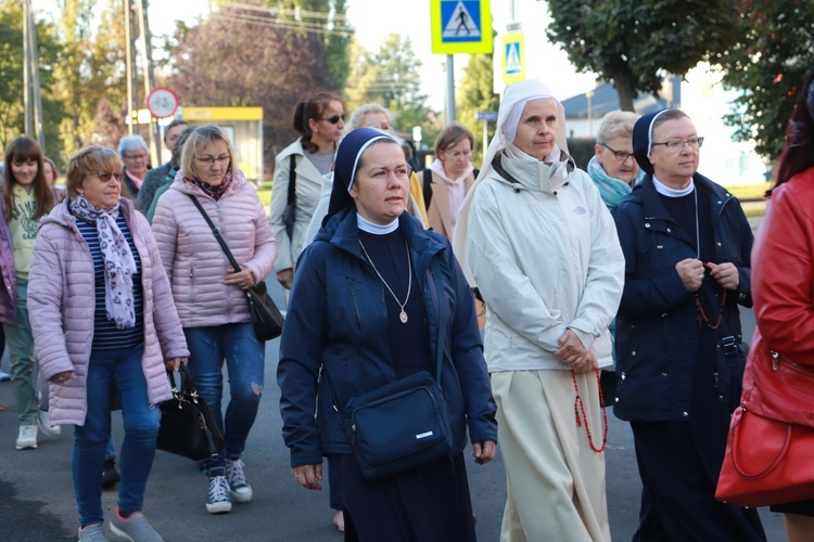 X Diecezjalna Pielgrzymka Kobiet "Przy sercu Maryi" - wędrówka