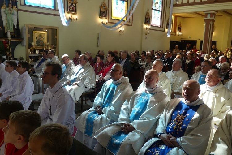 Poświęcenie kościoła Matki Bożej Szkaplerznej w Godziszce