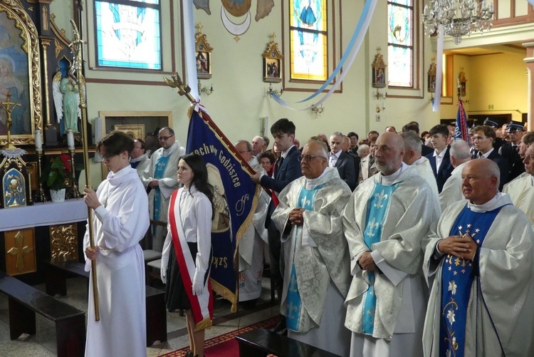 Poświęcenie kościoła Matki Bożej Szkaplerznej w Godziszce