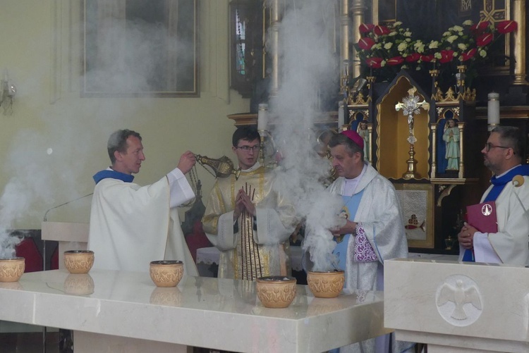 Poświęcenie kościoła Matki Bożej Szkaplerznej w Godziszce