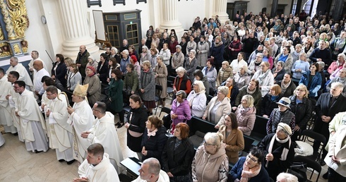 Dzień jedności wspólnot charyzmatycznych