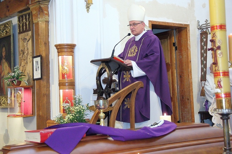 Msza pożegnalna śp. ks. Franciszka Puchalskiego