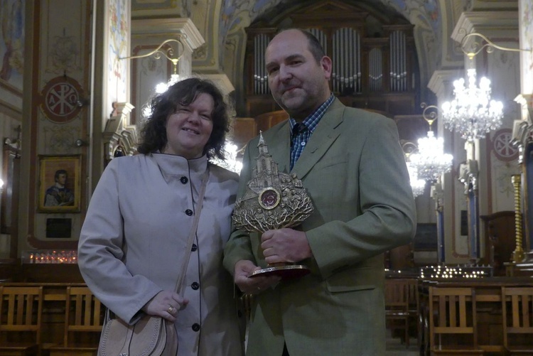 Zakończenie peregrynacji relikwii bł. rodziny Ulmów w Rychwałdzie