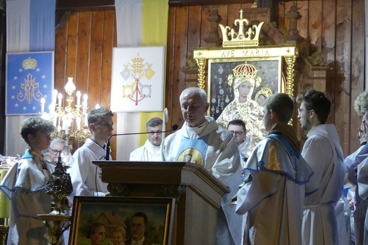 Zakończenie peregrynacji relikwii bł. rodziny Ulmów w Rychwałdzie