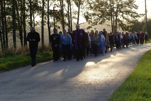 Zakończenie peregrynacji relikwii bł. rodziny Ulmów w Rychwałdzie