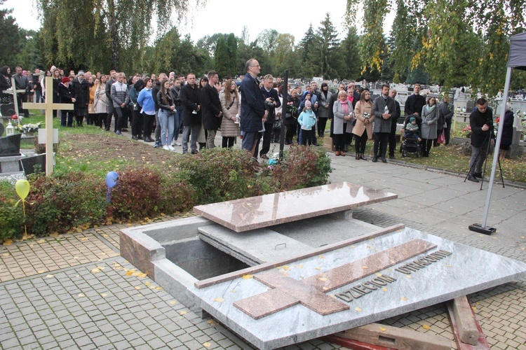 Tarnów-Mościce. Pochówek dzieci utraconych