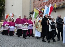 Odpust ze św. Jadwigą i rodziną Ulmów w zielonogórskiej konkatedrze