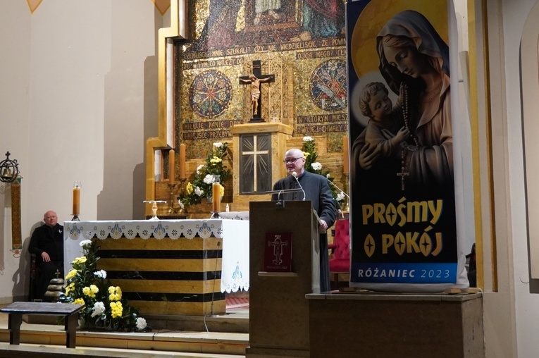 Spotkanie presynodalne. Pozwól Bogu przemówić