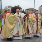 Poświęcenie nowo wybudowanego domu parafialnego w Krośnicy