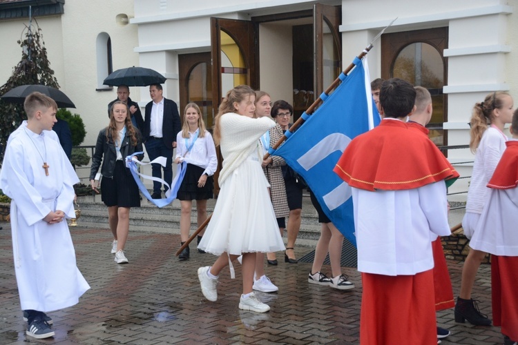 Poświęcenie nowo wybudowanego domu parafialnego w Krośnicy