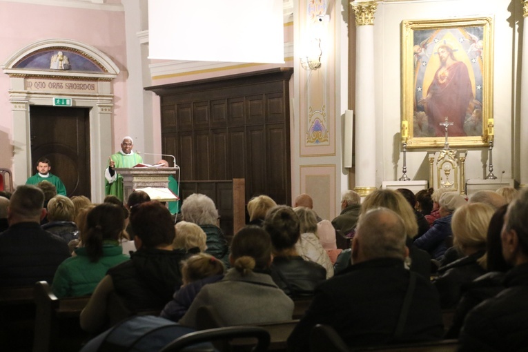 Płock. Ewangelizacja z ks. Jose Maniparambilem