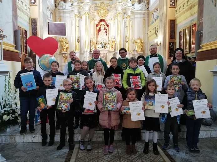 Uczestnicy konkursu.