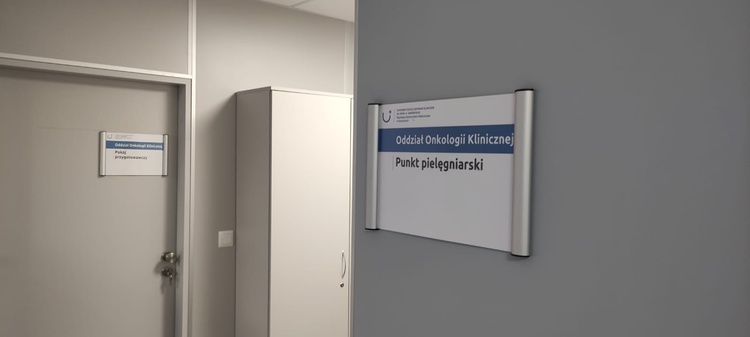 Katowice. Oddział onkologii klinicznej w Uniwersyteckim Centrum Klinicznym już po remoncie