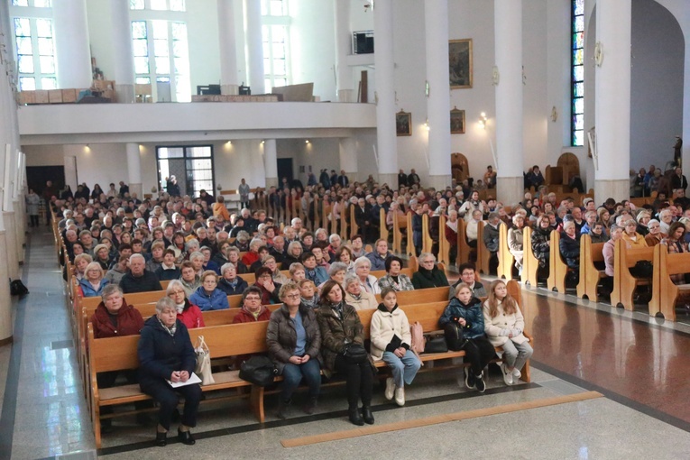 Misyjne spotkanie róż w Tarnowie