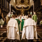 Eucharystia w święto świętych Szymona i Judy Tadeusza