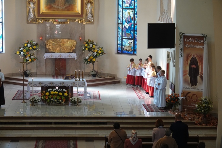 Tylmanowa. 60-lecie obecności albertynek w parafii