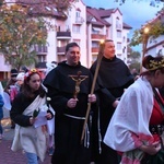 Marsz Wszystkich Świętych u franciszkanów