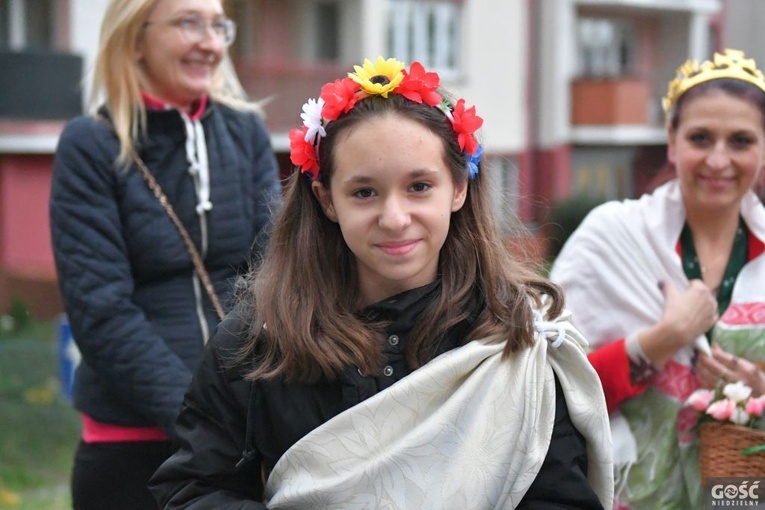 Marsz Wszystkich Świętych u franciszkanów