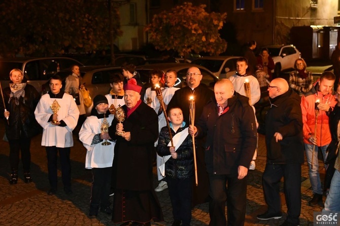 Święci na ulicach Świebodzina