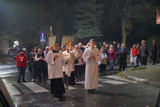 Oława. Wieczór Uwielbienia ze Świętymi