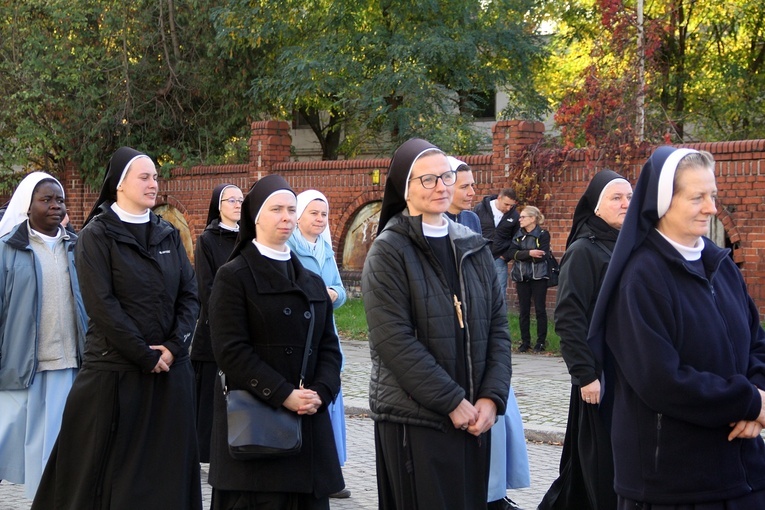 Uroczystość Wszystkich Świętych na cmentarzu św. Wawrzyńca przy ul. Bujwida